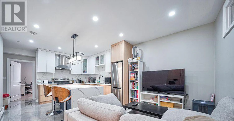3-51 Mcgee Street, Toronto, ON, M4M 2L1 - 3