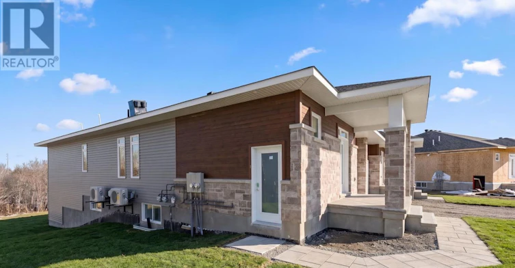 1-1128 Moore Street, Brockville, ON, K6V 0H2 - 2