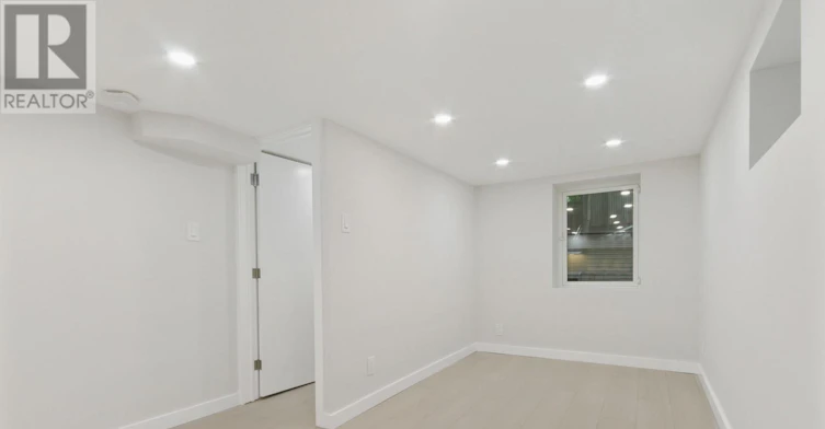 LOWER-486 Delaware Avenue, Toronto, ON, M6H 2T9 - 3