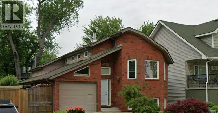 551 Clover Street, Windsor, ON, N8P 1C5