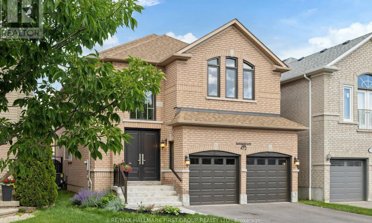 472 Summerpark Crescent