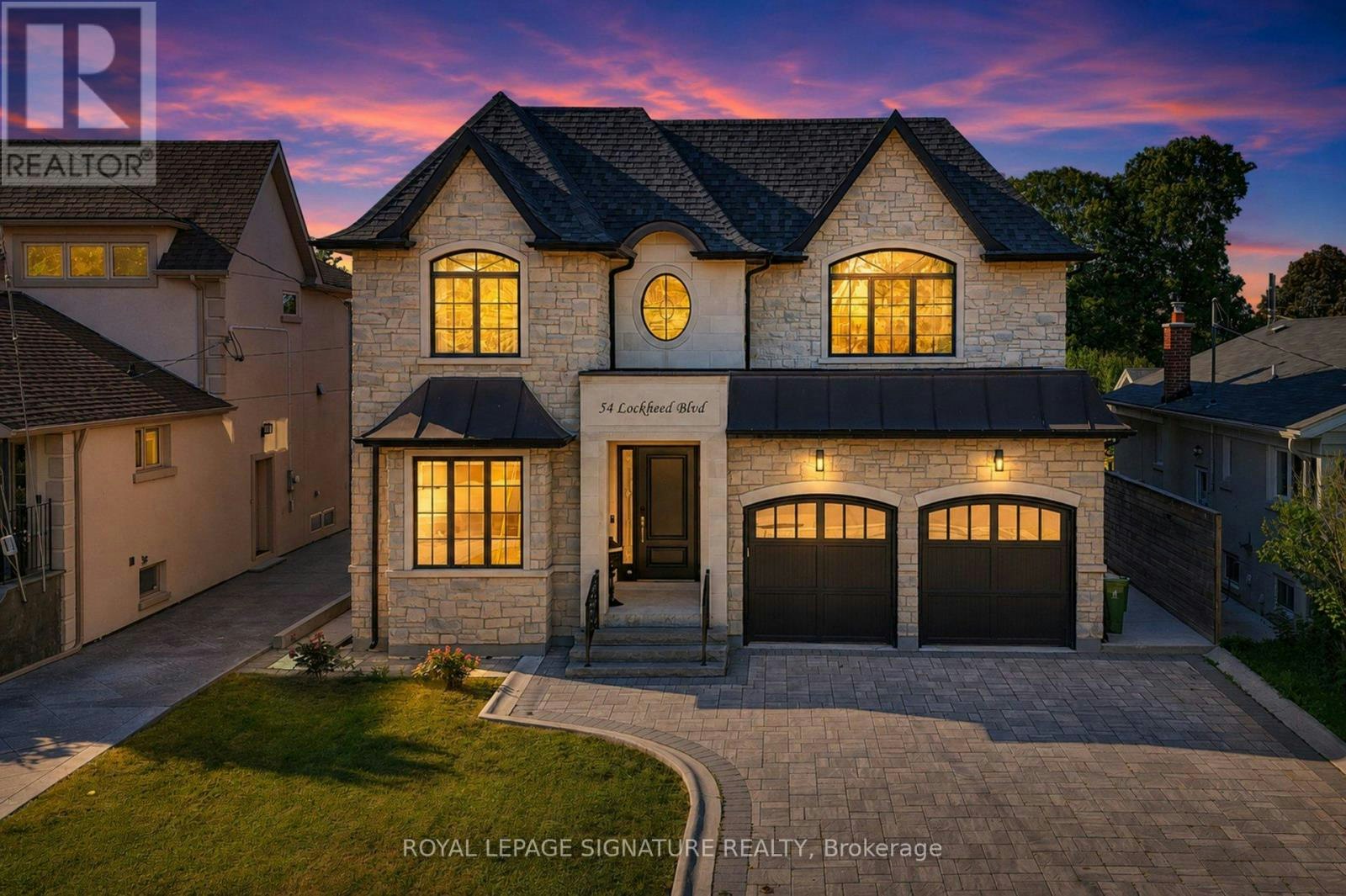 54 Lockheed Boulevard, Toronto, ON, M9P 2J1