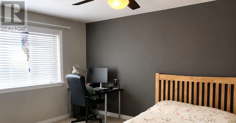 202 Badgeley Avenue, Ottawa, ON, K2T 0A4 - 8