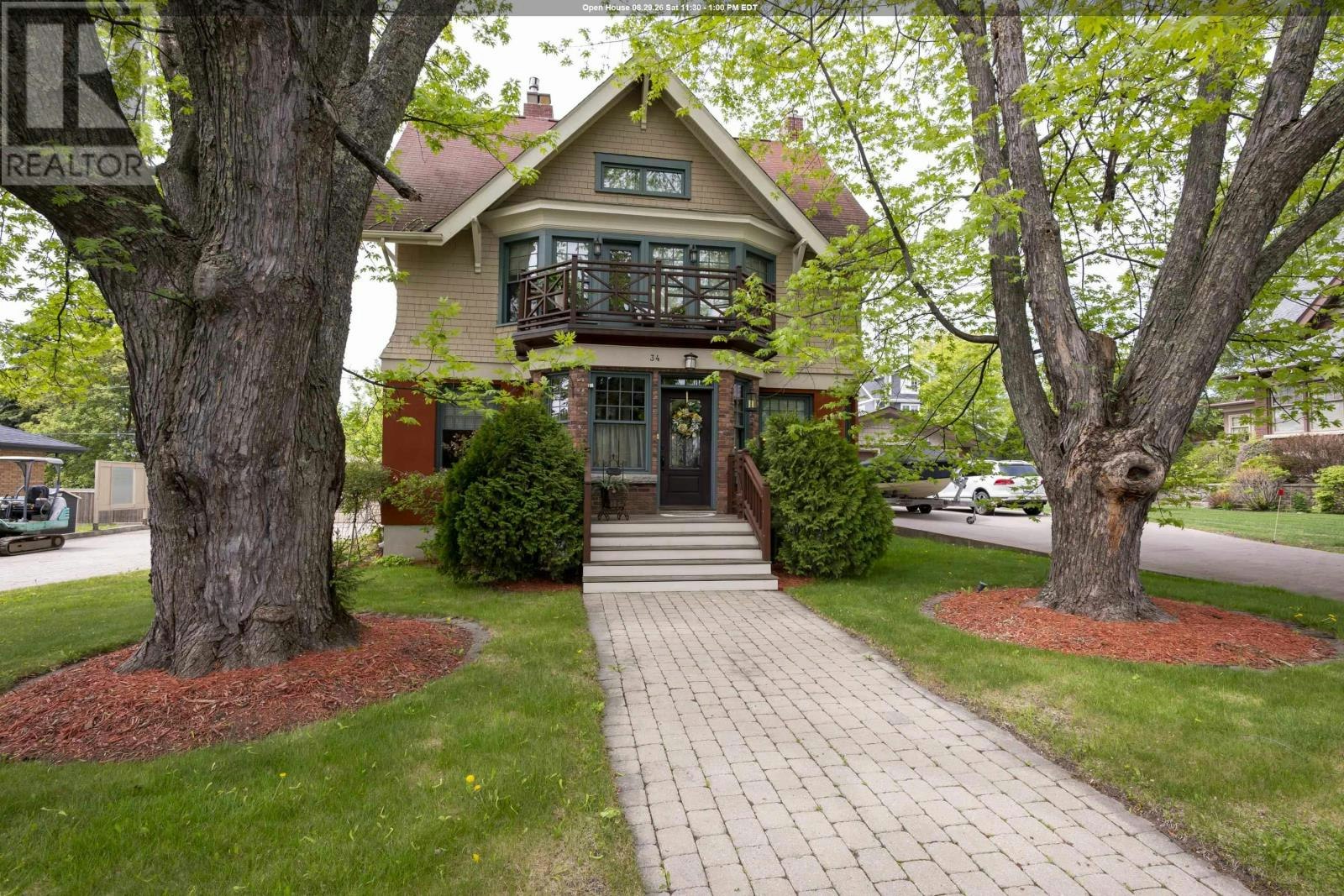 34 Winnipeg Avenue, Thunder Bay, ON, P7B 3P7