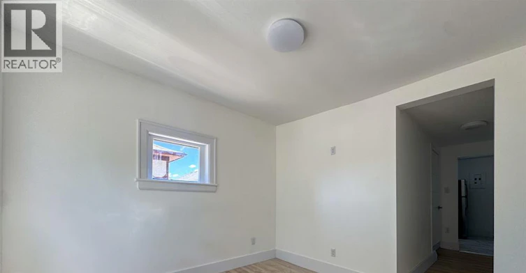 124 UPPER-130 Elm Avenue, Windsor, ON, N9A 5G8 - 6