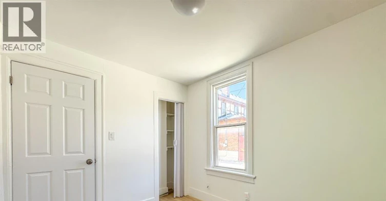 124 LOWER-130 Elm Avenue, Windsor, ON, N9A 5G8 - 10