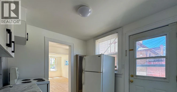 124 LOWER-130 Elm Avenue, Windsor, ON, N9A 5G8 - 6