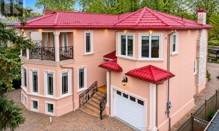 32 Orchard Park Drive