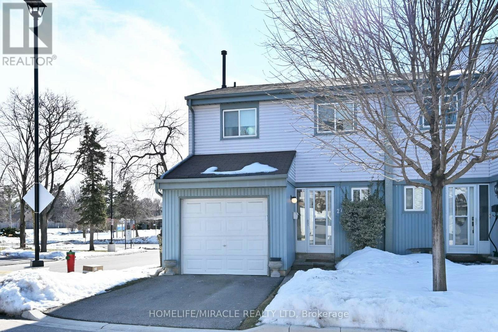 27-121 Falconer Drive, Mississauga, ON, L5N 2K8