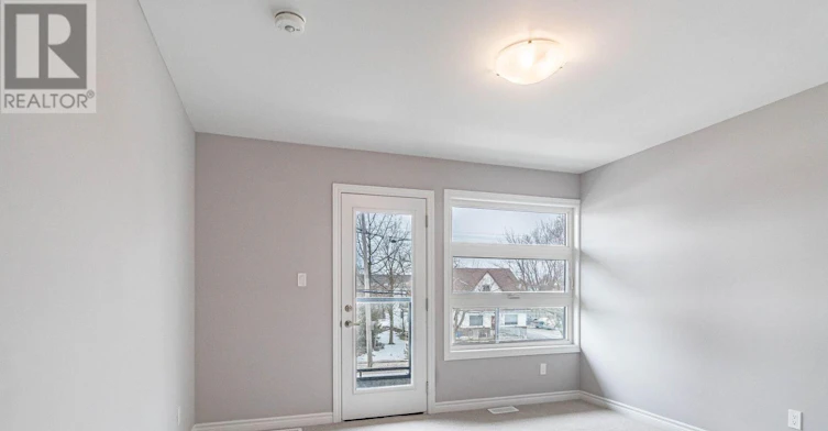 215 Southworth Street N, Welland, ON, L3B 1Z4 - 28