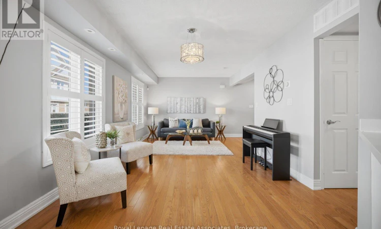 192 Louisbourg Way