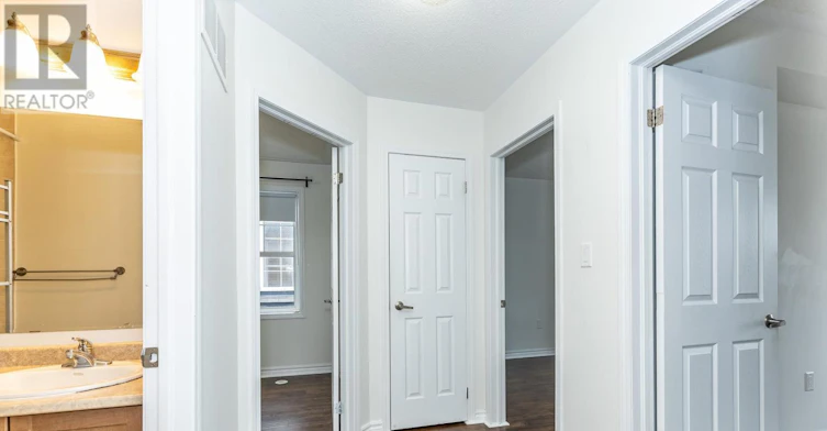 561 Speyer Circle, Milton, ON, L9T 0Y1 - 22
