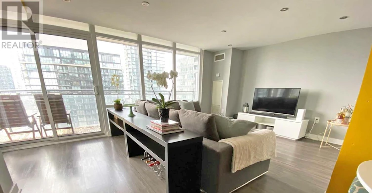 1618 4k Spadina Avenue, Toronto, ON, M5V 3Y9 - 7