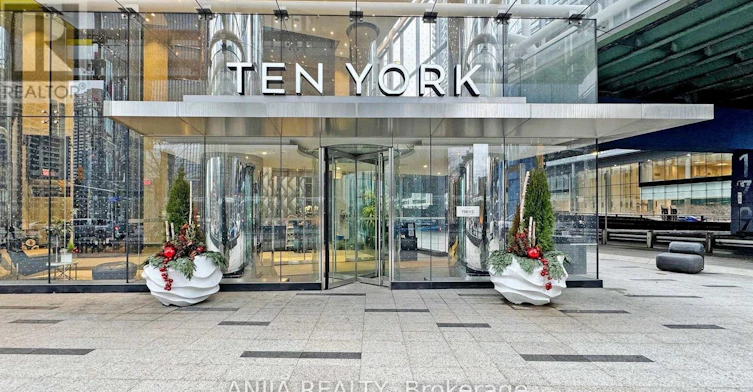 5608-10 York Street, Toronto, ON, M5J 0E1 - 5