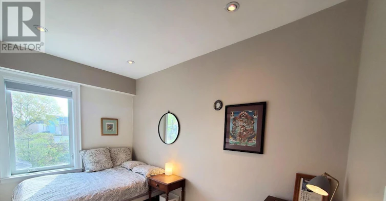 UPPER-597 Carlaw Avenue, Toronto, ON, M4K 3K4 - 10