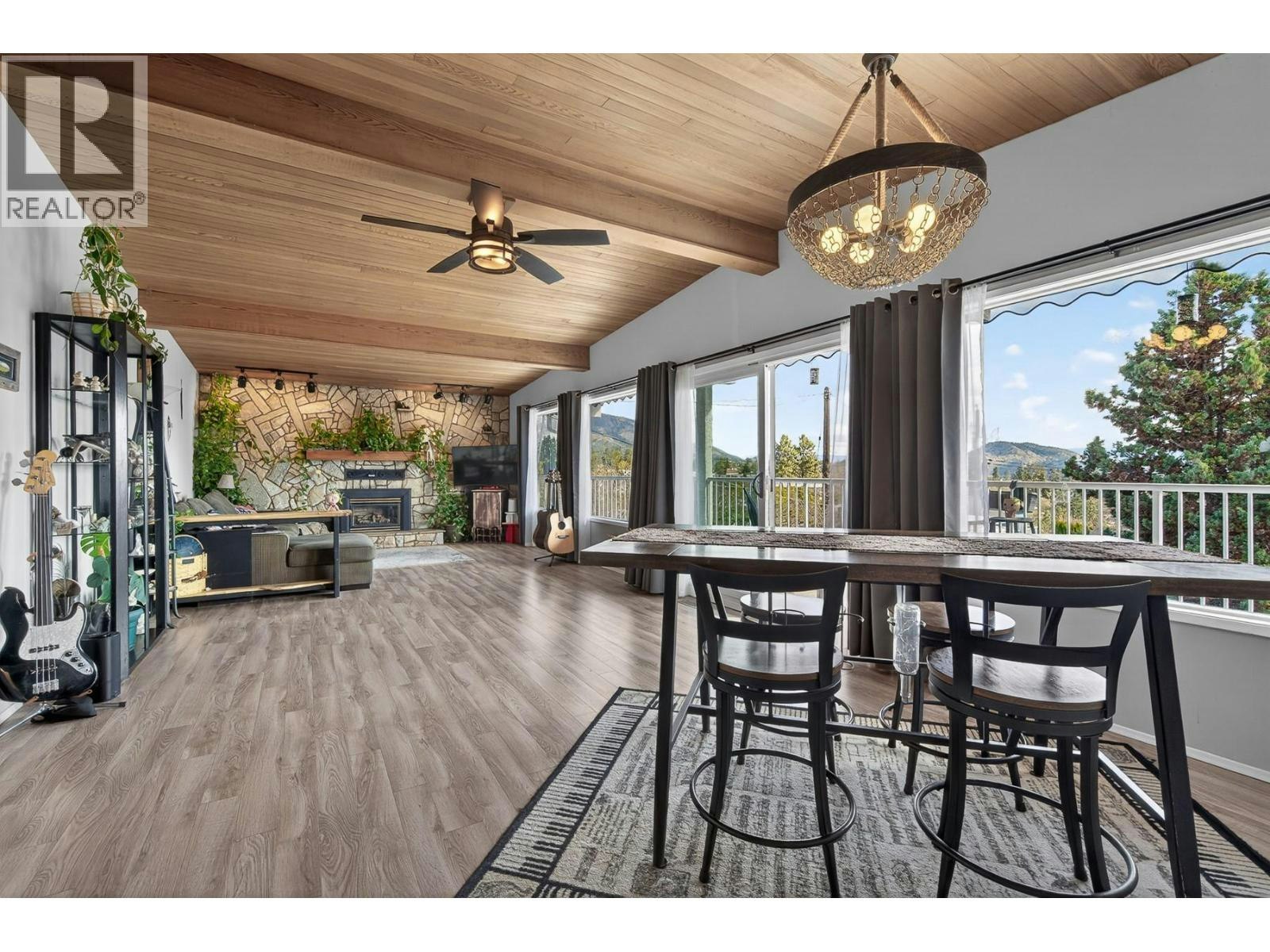 3716 Salloum Road, West Kelowna, BC, V4T 1E5
