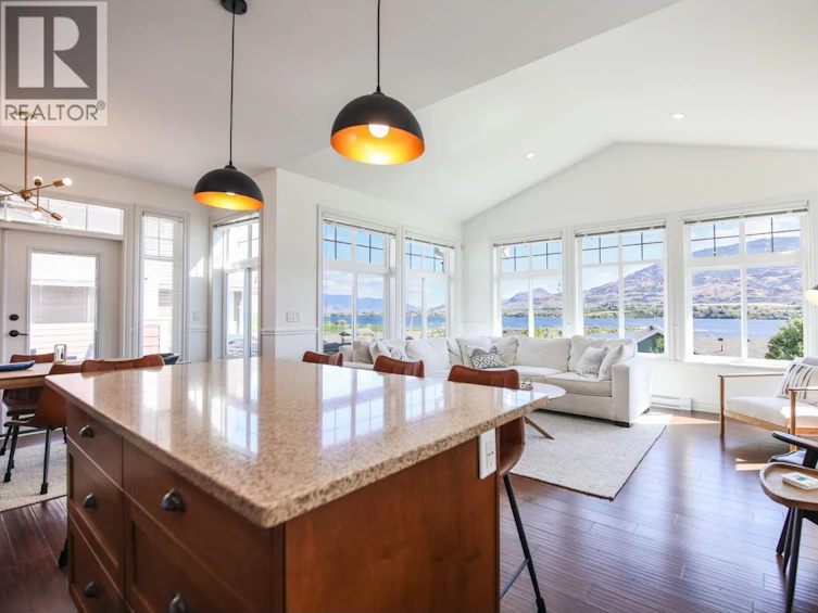 204-2450 Radio Tower Road, Osoyoos, BC, V0H 1T1 - 12