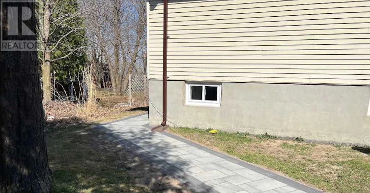 LOWER-206 Little Avenue, Barrie, ON, L4N 6L1 - 3