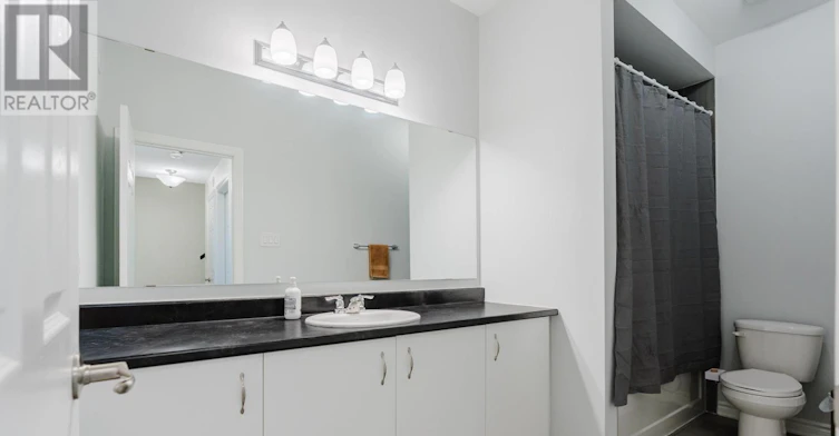836 Mikinak Road, Ottawa, ON, K1K 5A5 - 17
