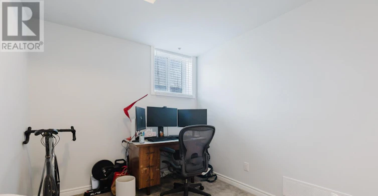 836 Mikinak Road, Ottawa, ON, K1K 5A5 - 15