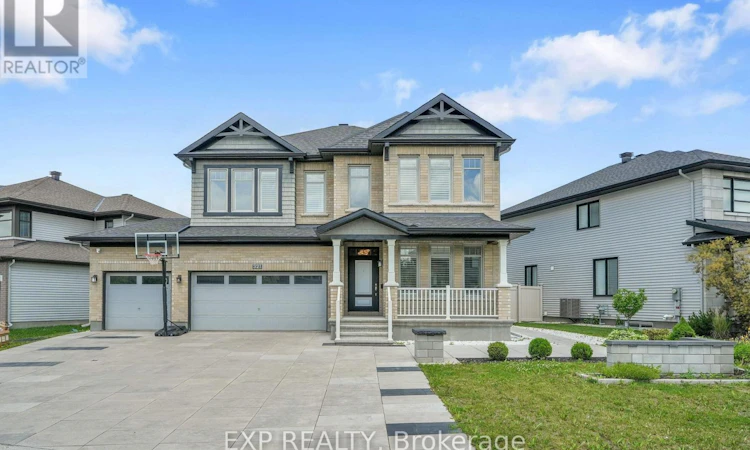 321 Serenade Crescent