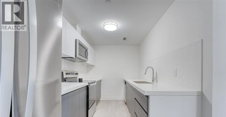 304-3290 Stella Crescent, Windsor, ON, N8T 3R8 - 6