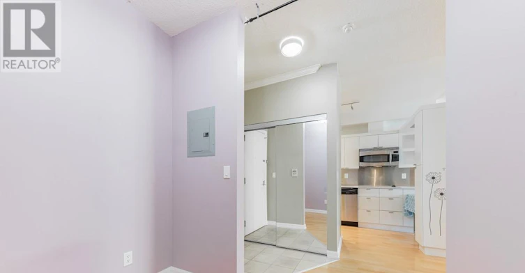 1620-111 Elizabeth Street, Toronto, ON, M5G 1P7 - 16