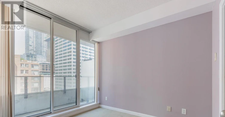1620-111 Elizabeth Street, Toronto, ON, M5G 1P7 - 13