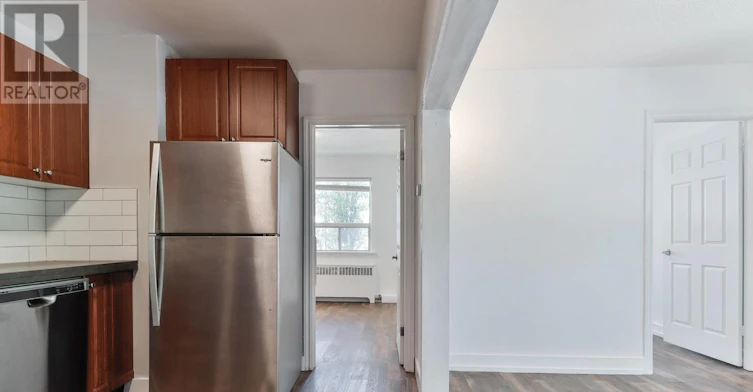 2-170 Holborne Avenue, Toronto, ON, M4C 2R6 - 3