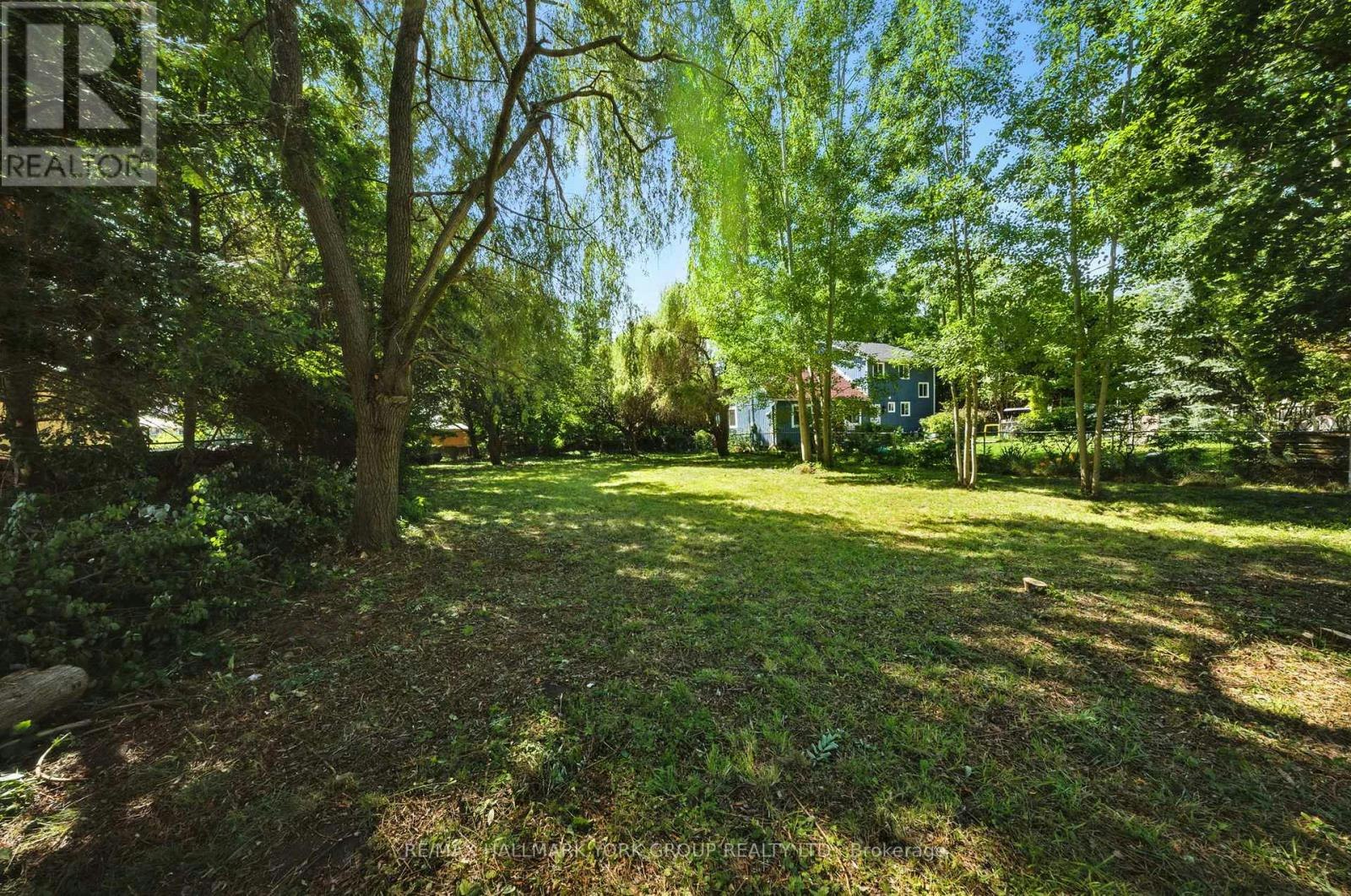 136 Metro Road N, Georgina, ON, L4P 3C8 - 7