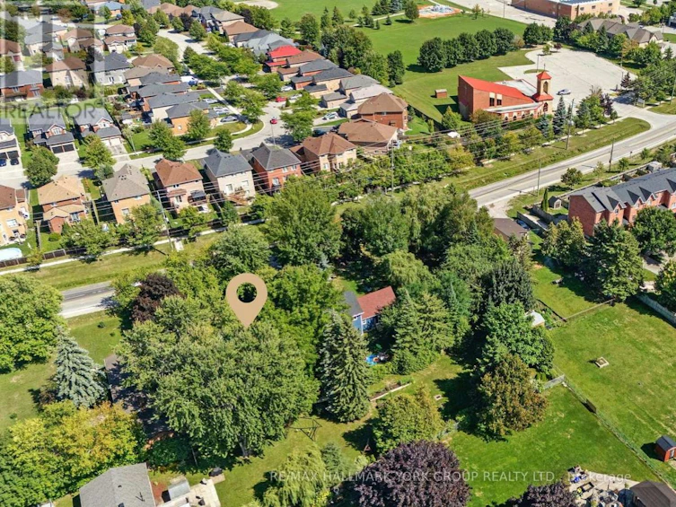 136 Metro Road N, Georgina, ON, L4P 3C8 - 8