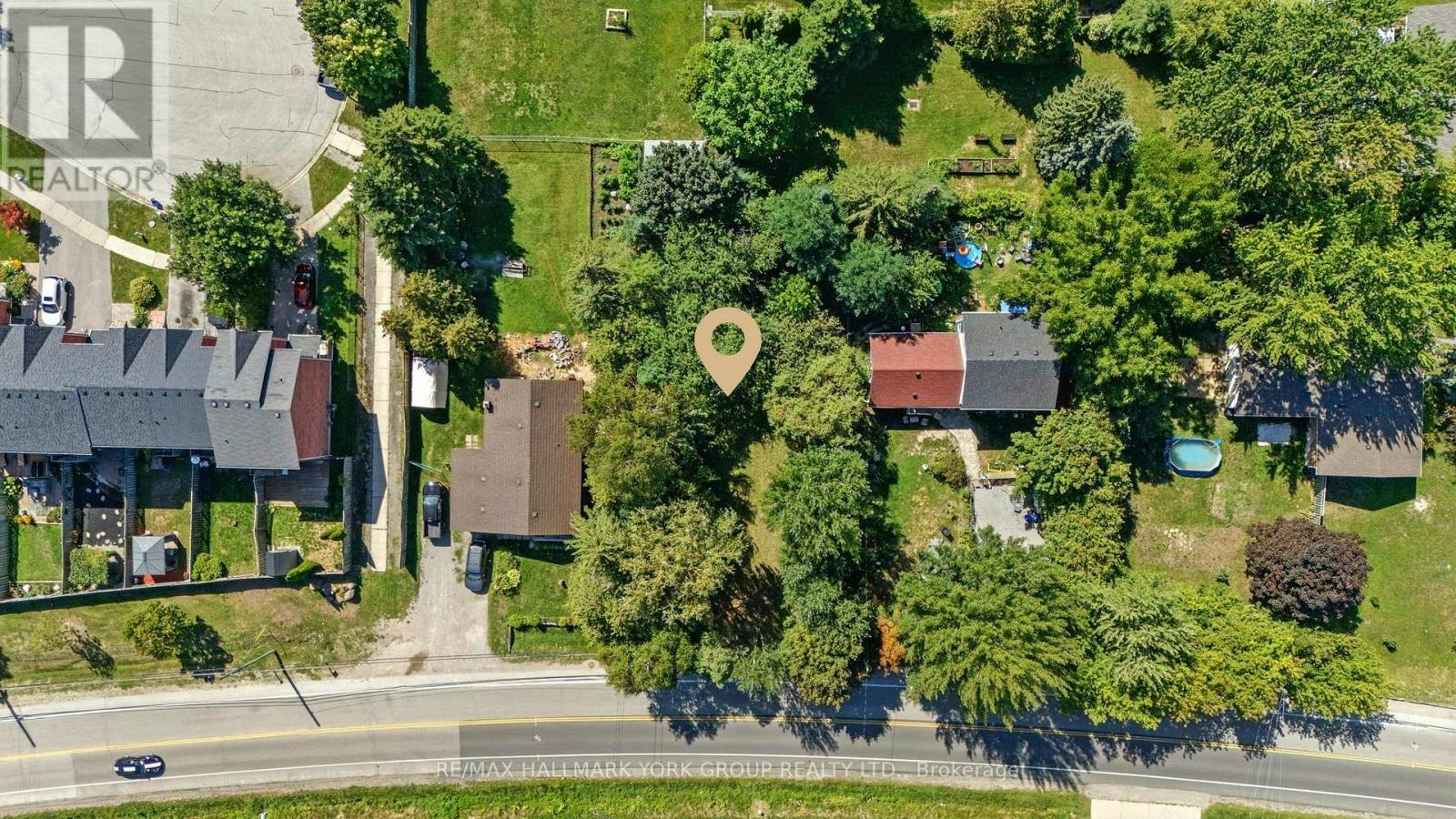 136 Metro Road N, Georgina, ON, L4P 3C8 - 6