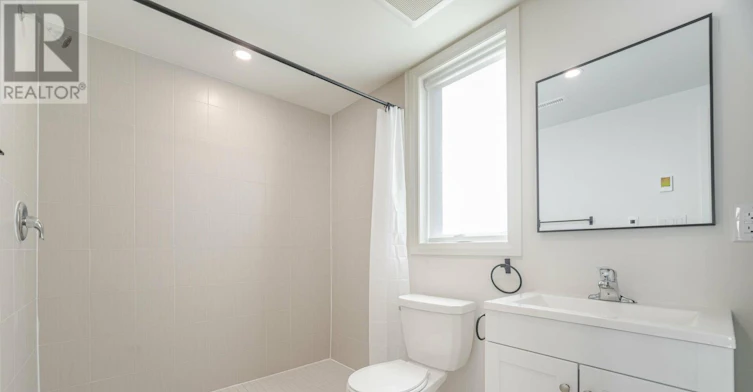 G-SUITE-16 Little Boulevard, Toronto, ON, M6E 4N2 - 20