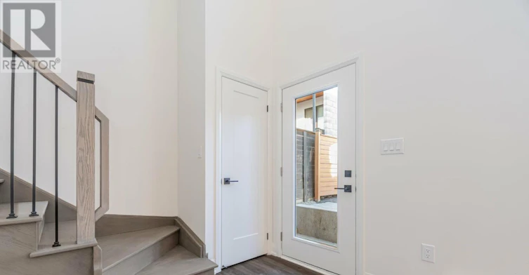 G-SUITE-16 Little Boulevard, Toronto, ON, M6E 4N2 - 4