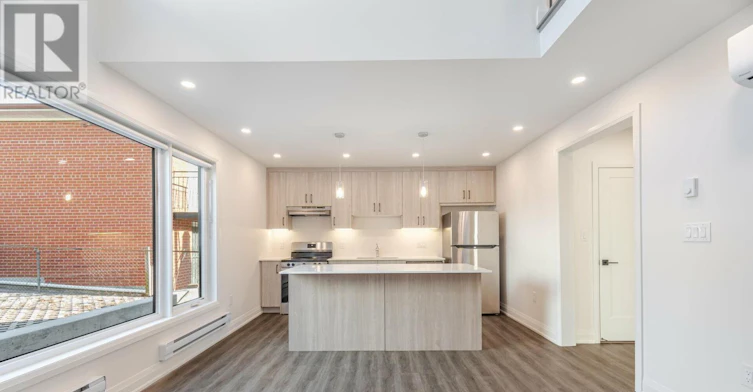 G-SUITE-16 Little Boulevard, Toronto, ON, M6E 4N2 - 10