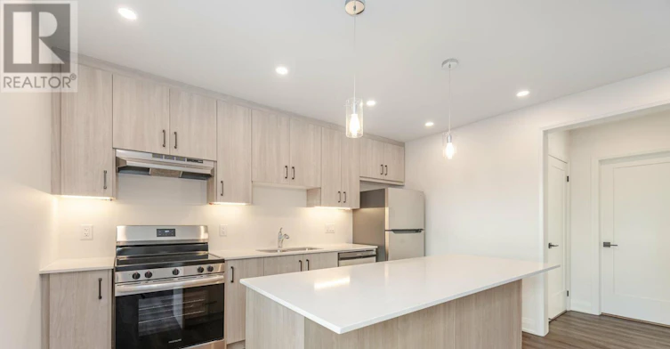 G-SUITE-16 Little Boulevard, Toronto, ON, M6E 4N2 - 11
