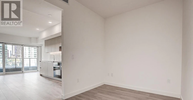 332-3 Concord Cityplace Way, Toronto, ON, M5V 0X3 - 32