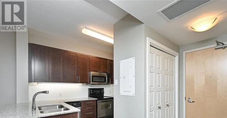 314-300 Lett Street, Ottawa, ON, K1R 0A8 - 3