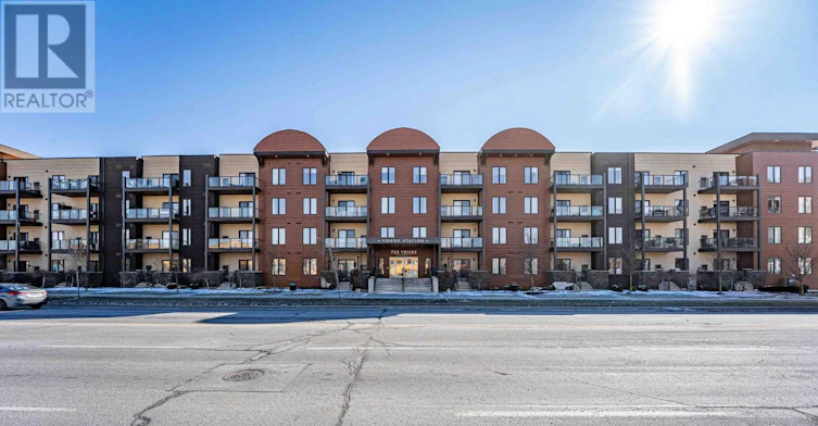307-720 Yonge Street, Barrie, ON, L9J 0G9 - 3