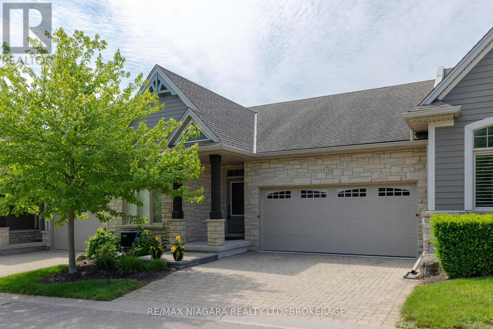19 Crimson Drive, Niagara-on-the-Lake, ON, L0S 1J1