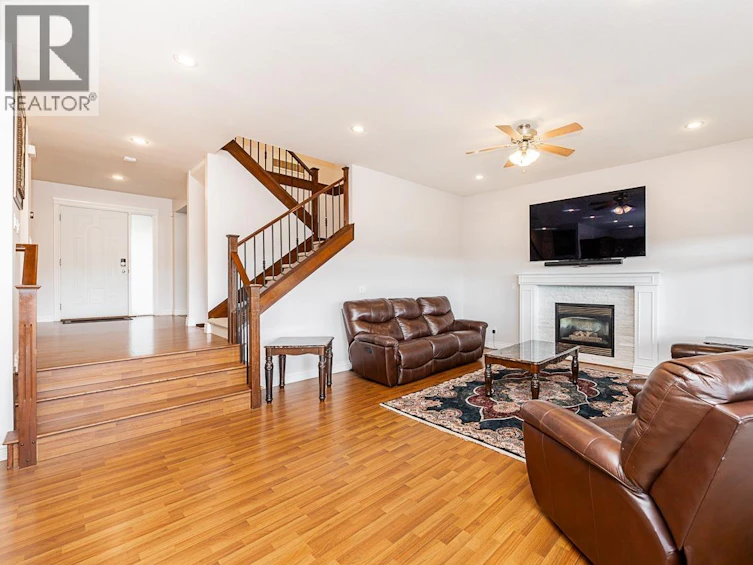 24382 104 Avenue, Maple Ridge, BC, V2W 2C4 - 12