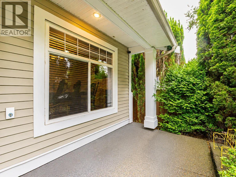 24382 104 Avenue, Maple Ridge, BC, V2W 2C4 - 2