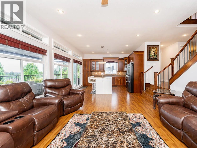 24382 104 Avenue, Maple Ridge, BC, V2W 2C4 - 7