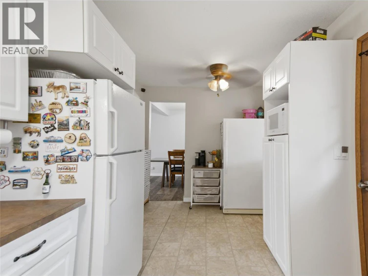 872 Puhallo Drive, Kamloops, BC, V2B 6P7 - 18