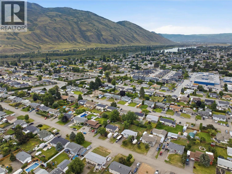 872 Puhallo Drive, Kamloops, BC, V2B 6P7 - 45