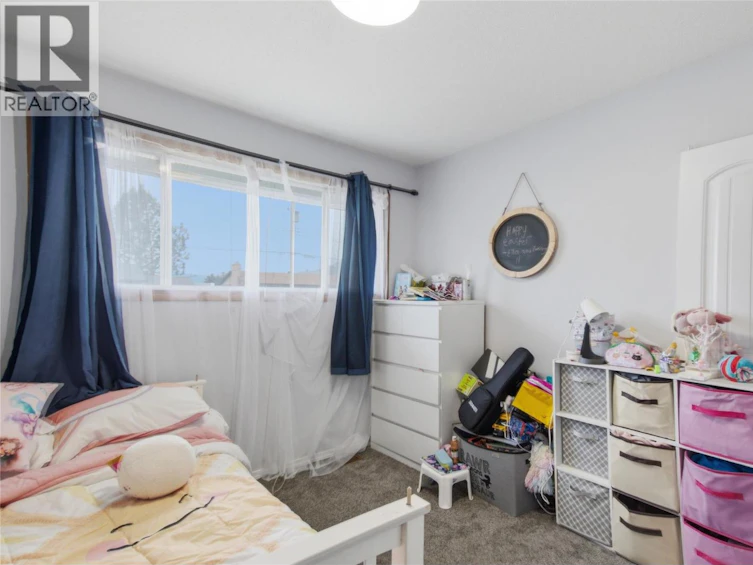 872 Puhallo Drive, Kamloops, BC, V2B 6P7 - 8