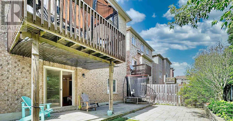 31 Ida Jane Grove, Whitchurch-Stouffville, ON, L4A 0S3 - 32