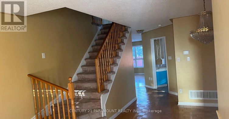 34 Jewel Crescent, Brampton, ON, L6R 2P5 - 4