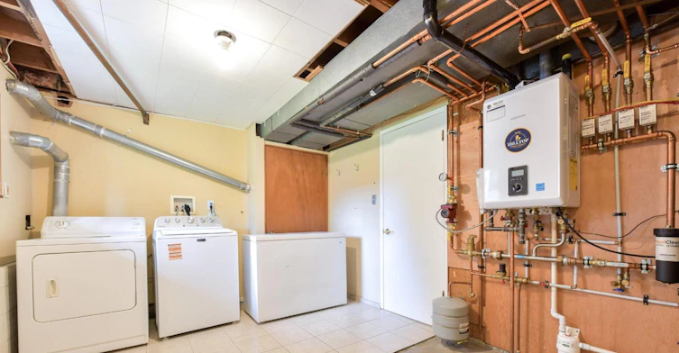 13900 Blackburn Avenue, Surrey, BC, V4B 2Z2 - 23