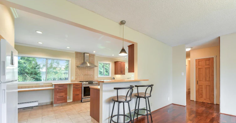 13900 Blackburn Avenue, Surrey, BC, V4B 2Z2 - 3